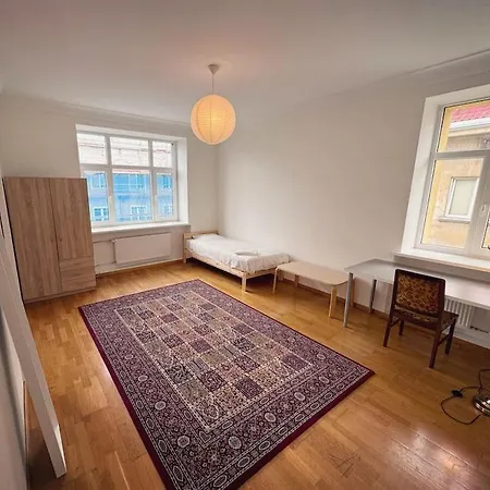 Center Up To 4 Guests * Tallinn